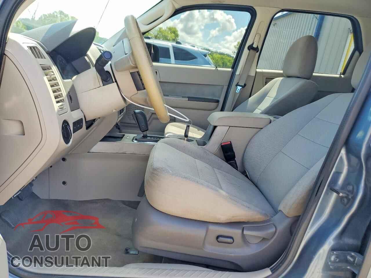 FORD ESCAPE 2010 - 1FMCU0D70AKD19585