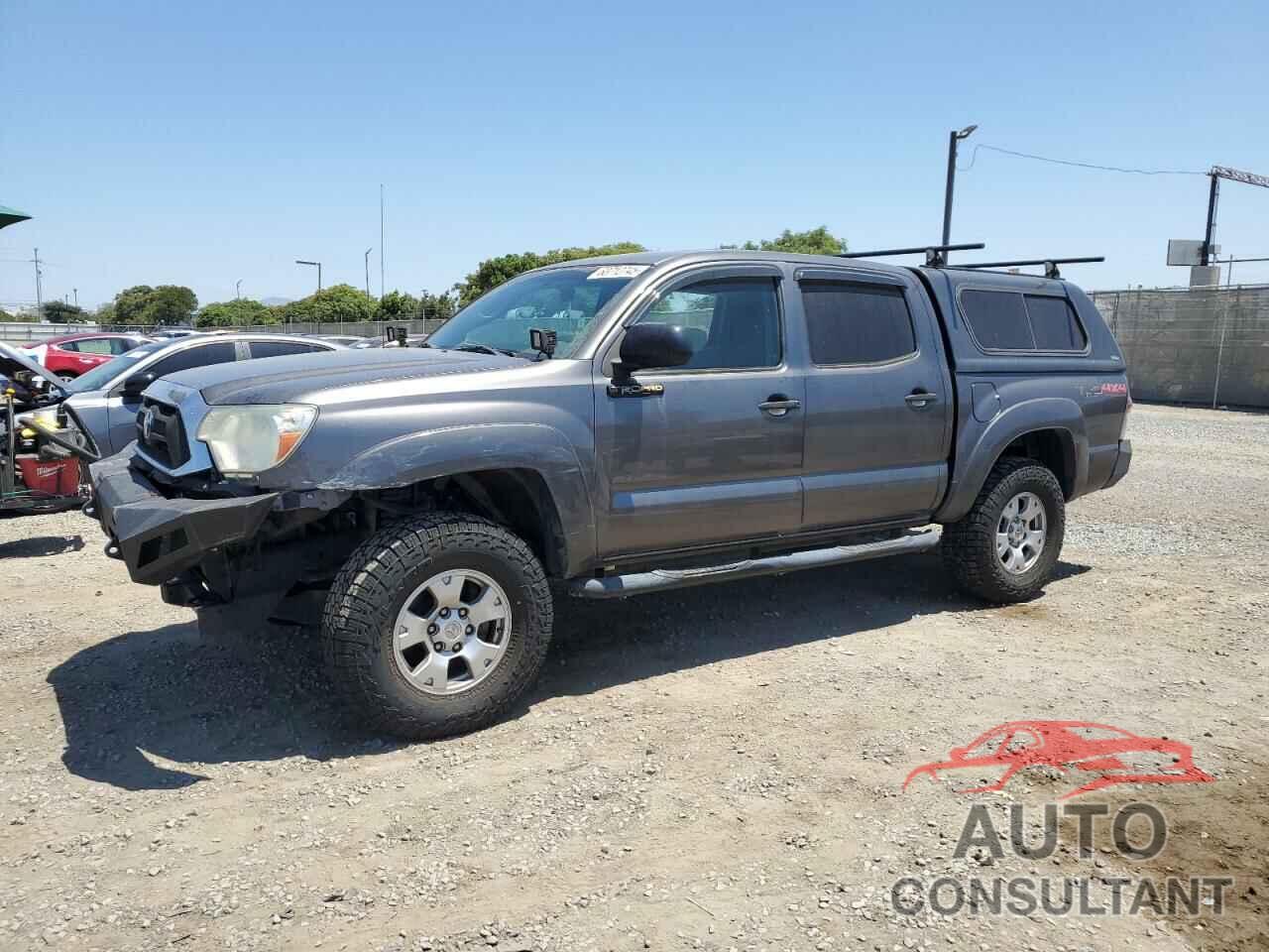 TOYOTA TACOMA 2015 - 5TFLU4EN8FX111697
