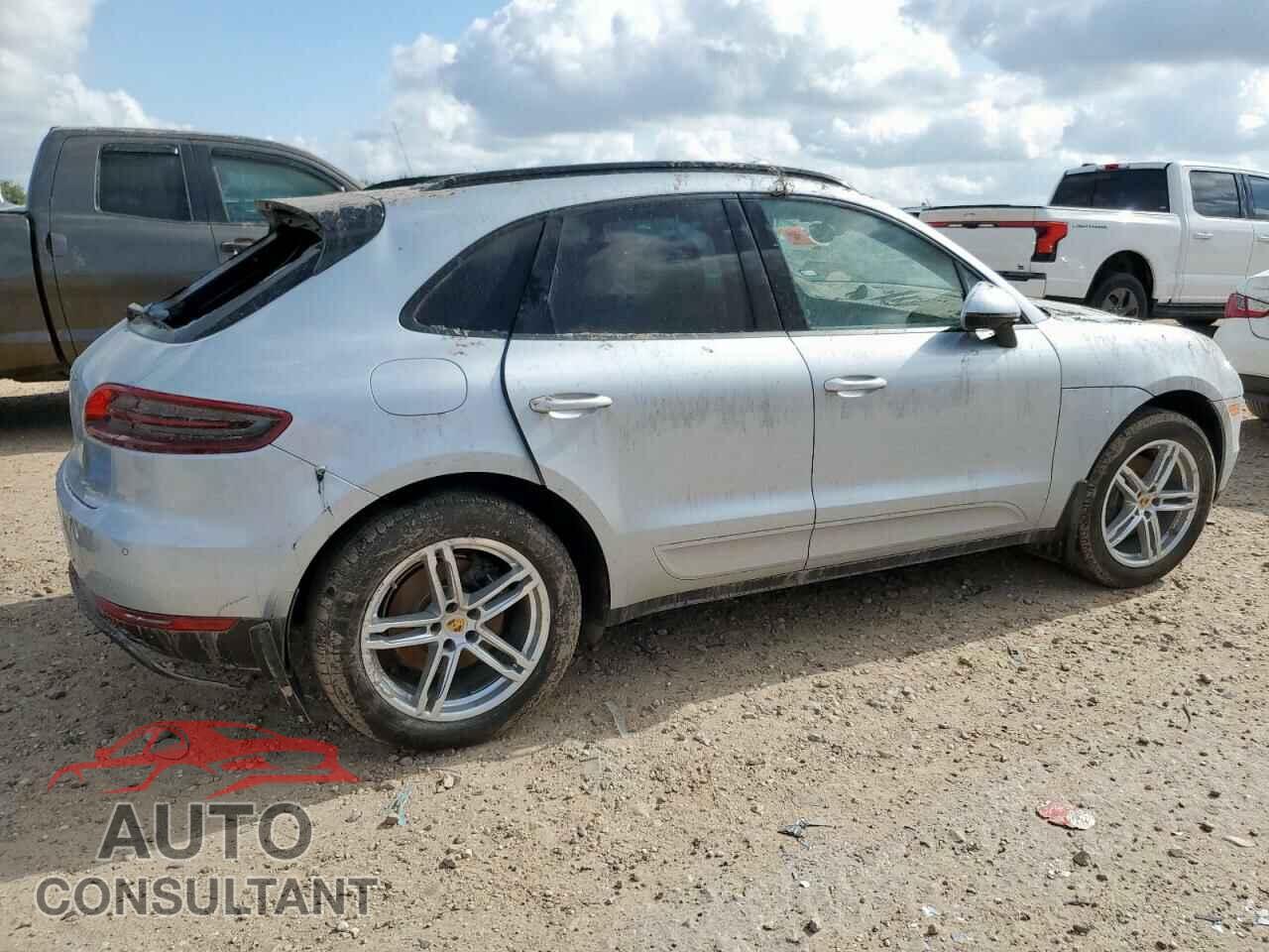 PORSCHE MACAN 2018 - WP1AA2A58JLB09845