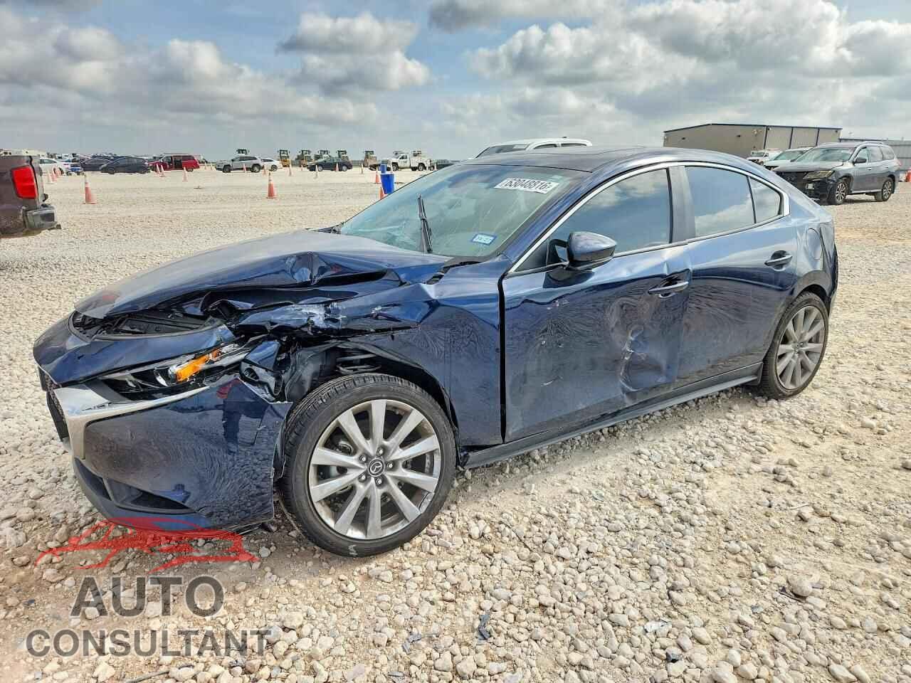 MAZDA 3 2023 - 3MZBPACM8PM360405