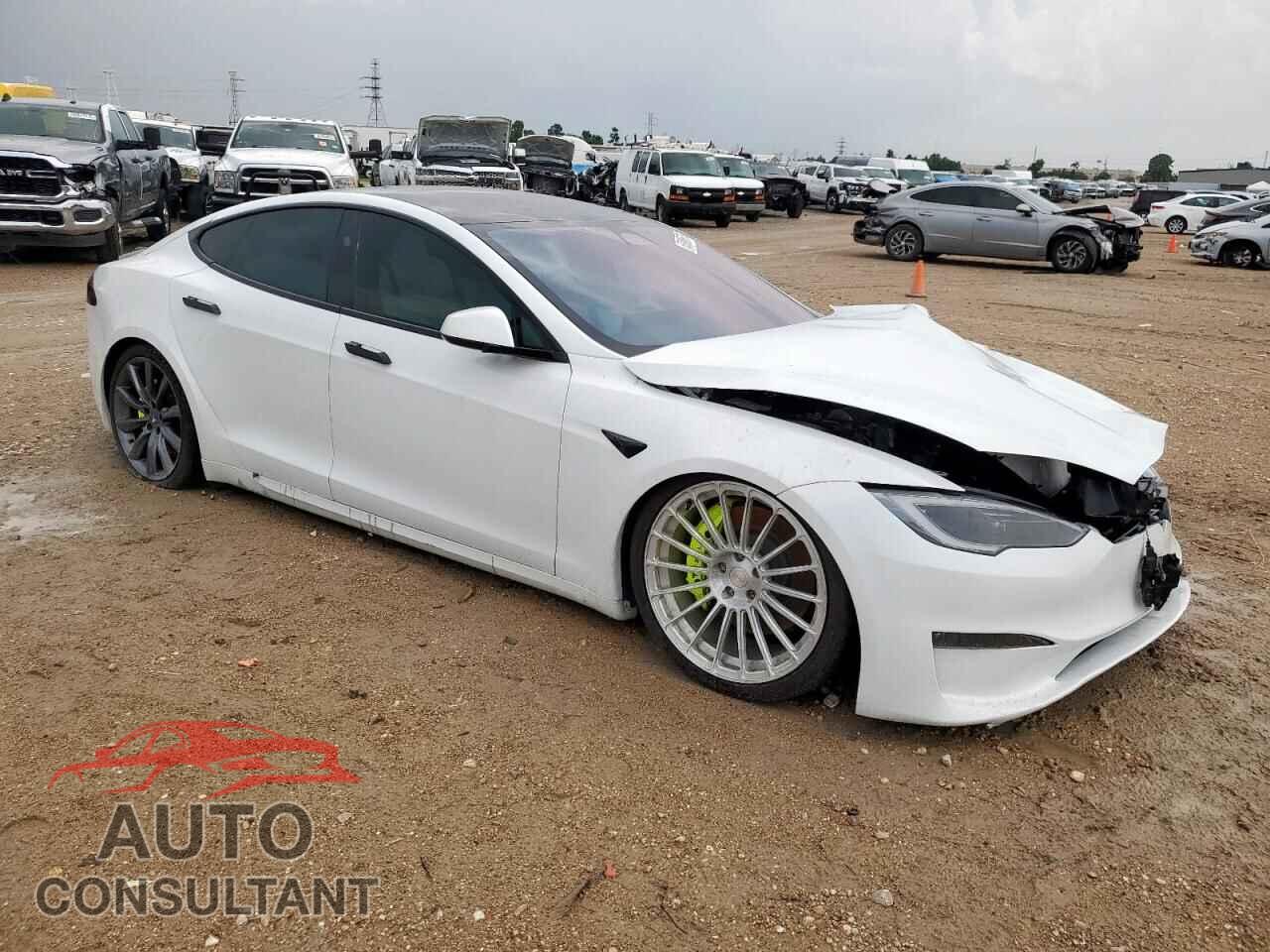 TESLA MODEL S 2023 - 5YJSA1E68PF510973