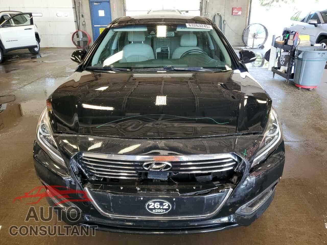 HYUNDAI SONATA 2017 - KMHE34L14HA046022