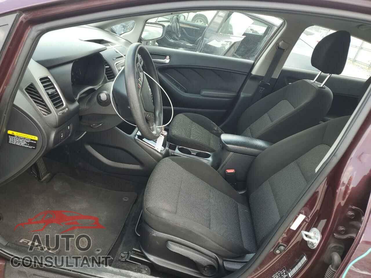 KIA FORTE 2017 - 3KPFK4A7XHE143290
