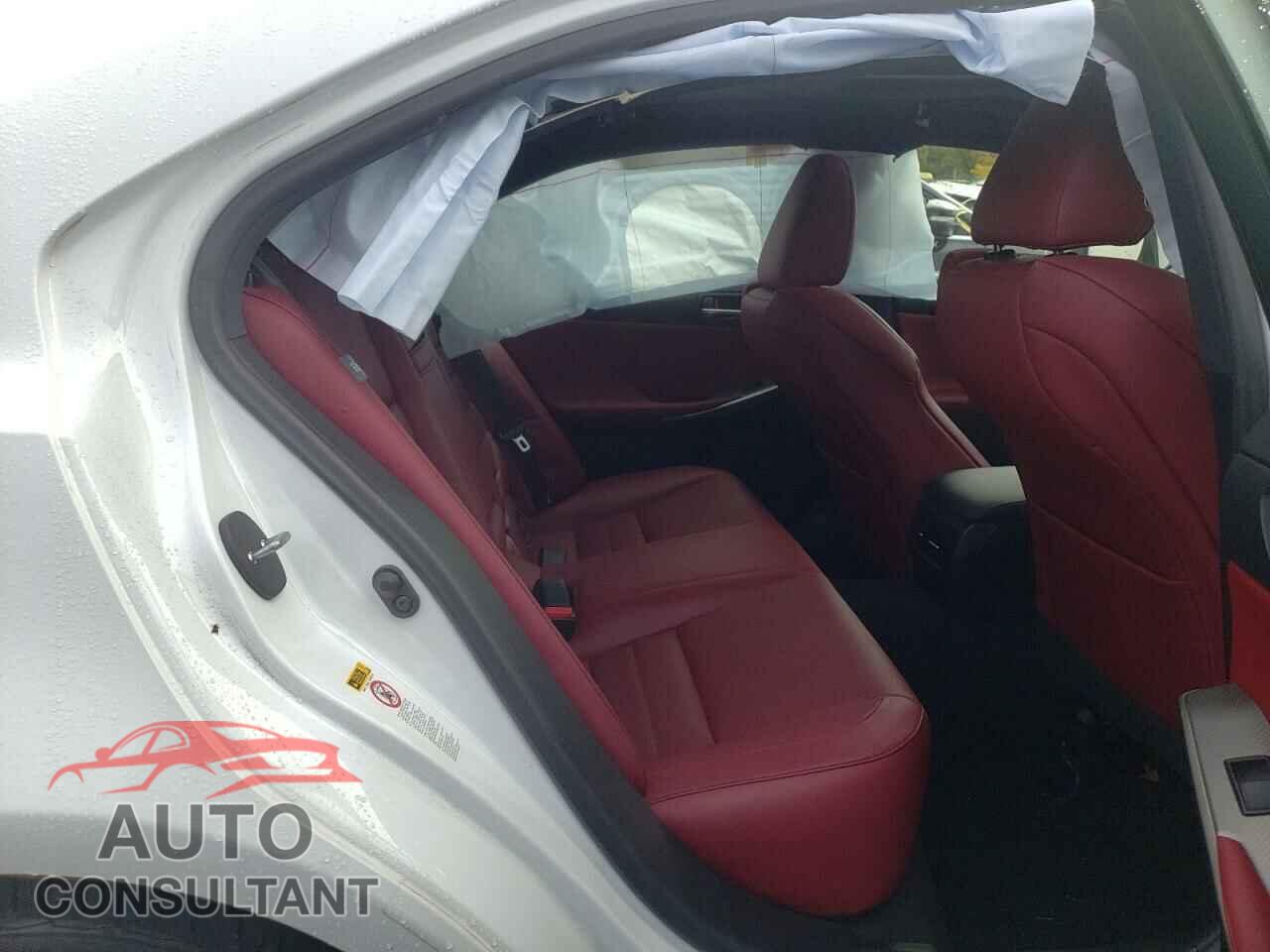 LEXUS IS 2015 - JTHCF1D25F5027606