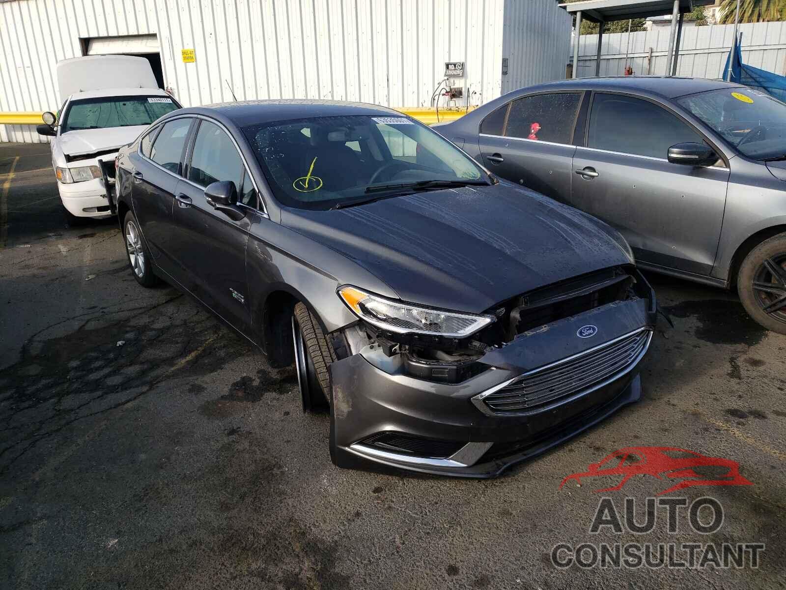 FORD FUSION 2018 - 3FA6P0PU9JR285643