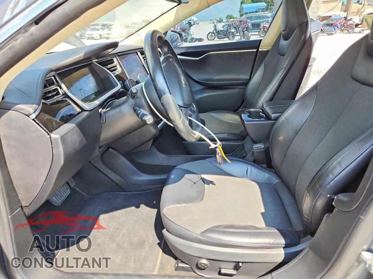 TESLA MODEL S 2013 - 5YJSA1AC9DFP11174