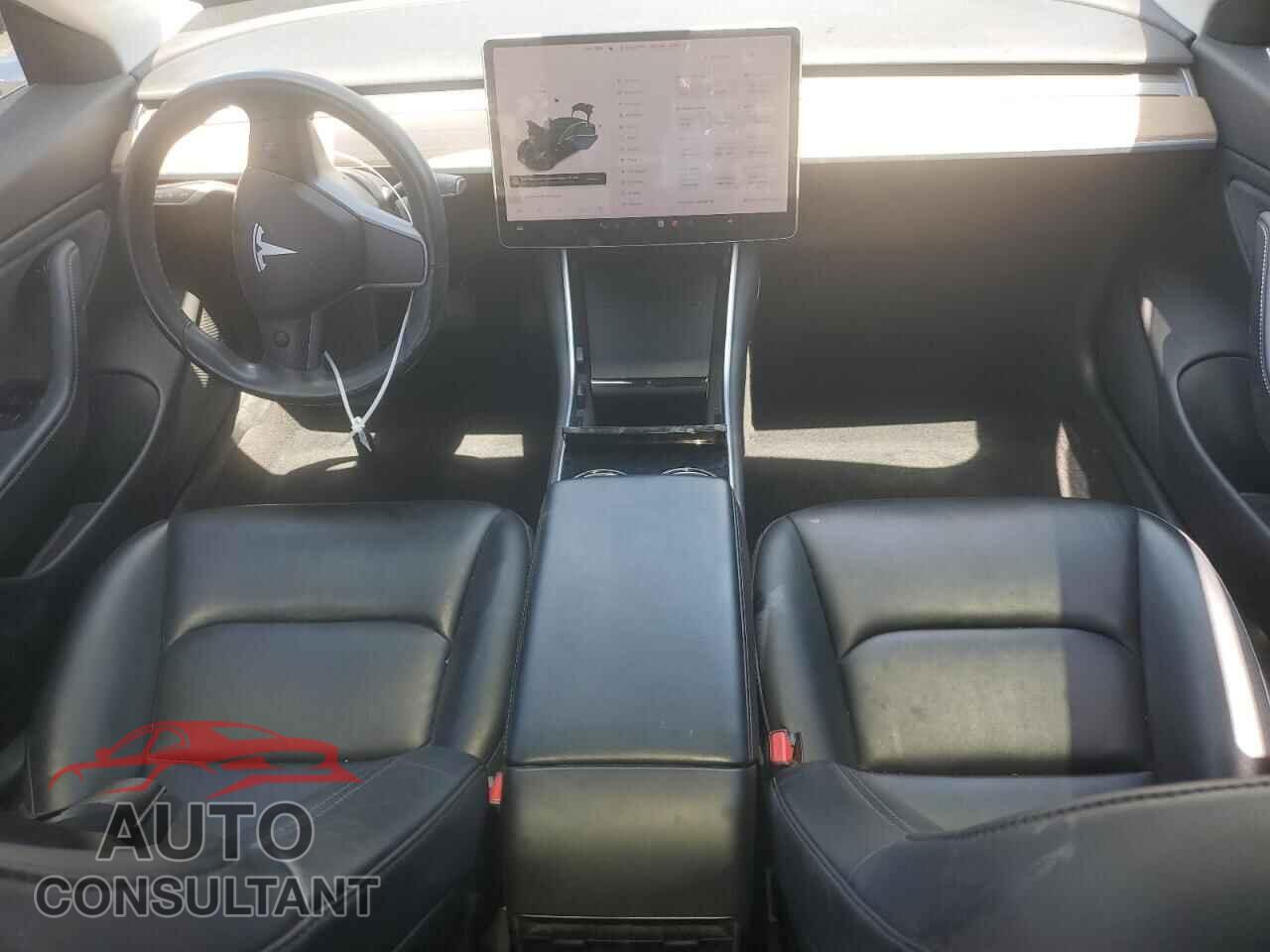 TESLA MODEL 3 2018 - 5YJ3E1EA7JF172809