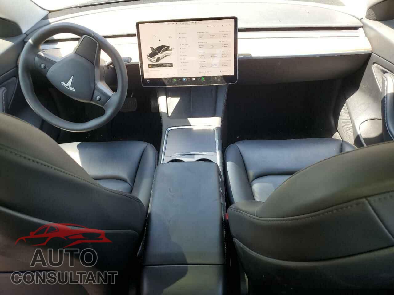 TESLA MODEL 3 2021 - 5YJ3E1EA0MF939596
