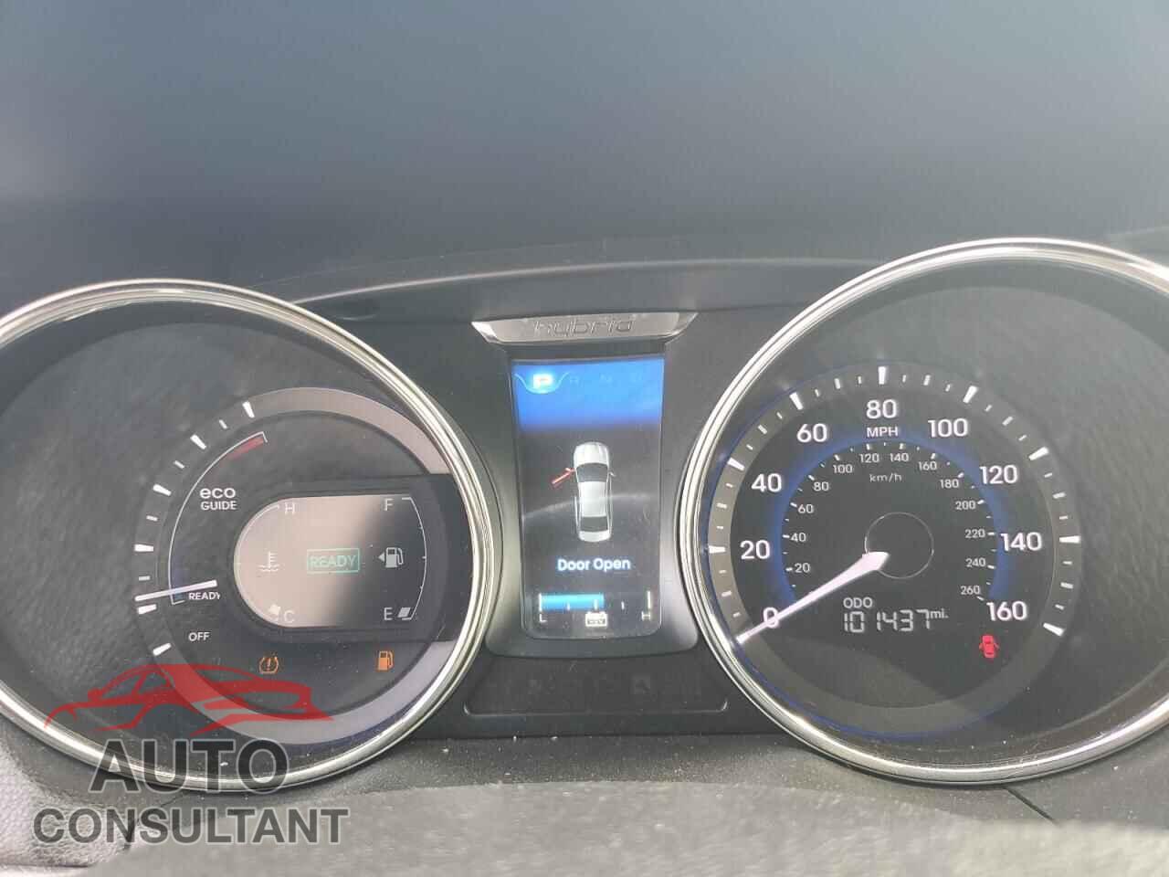 HYUNDAI SONATA 2014 - KMHEC4A46EA115236
