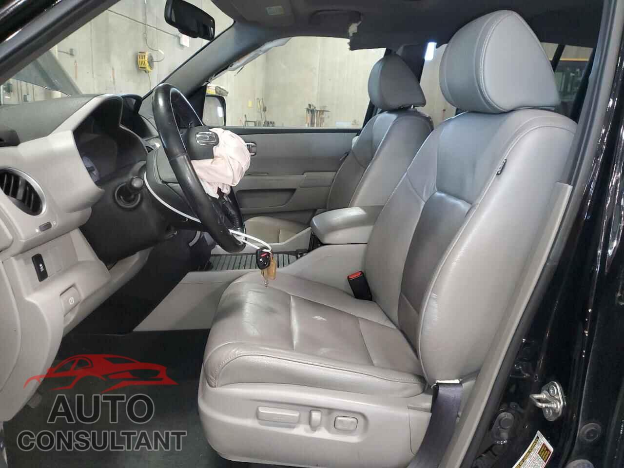 HONDA PILOT 2013 - 5FNYF4H53DB084511