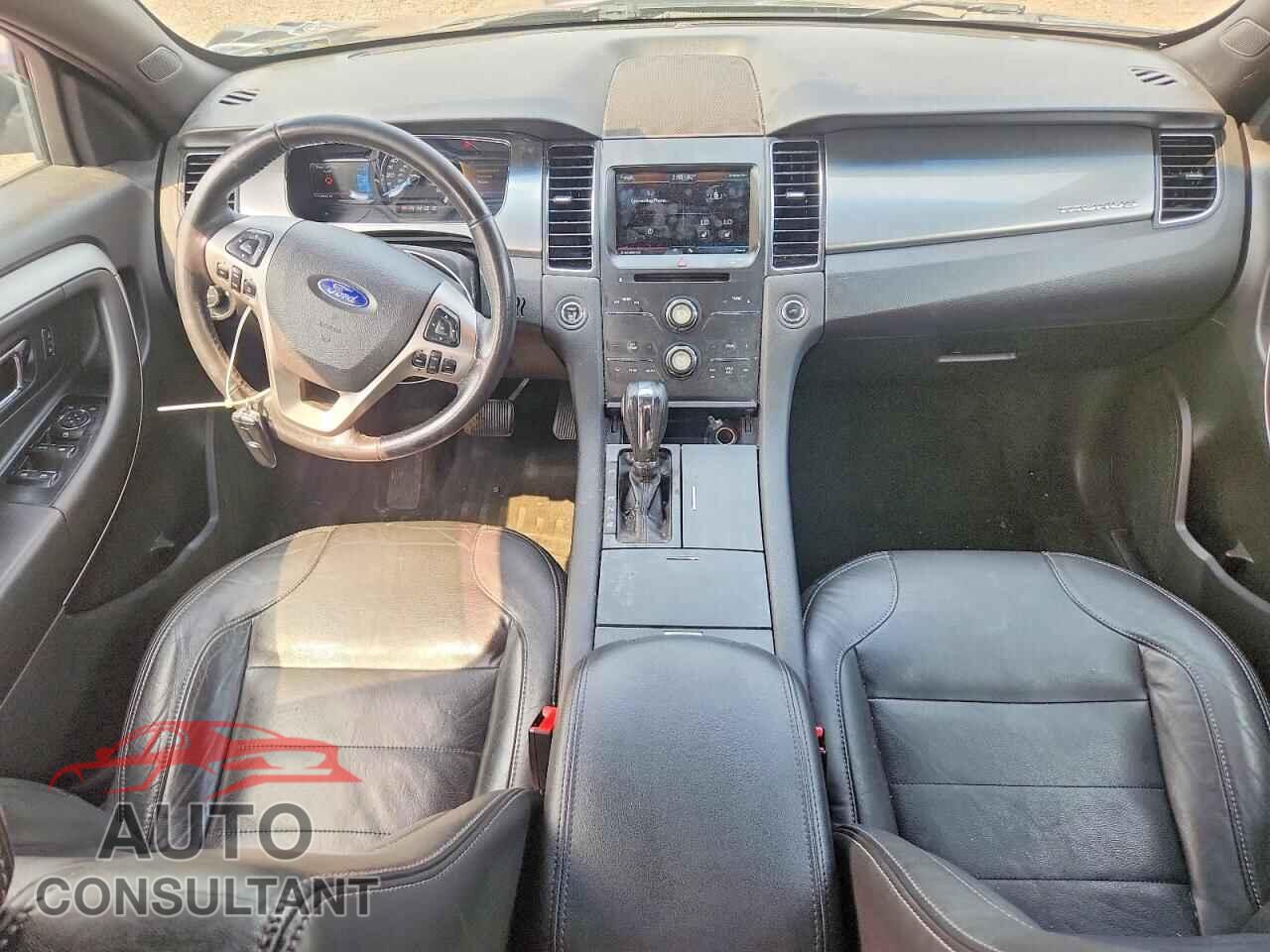 FORD TAURUS 2015 - 1FAHP2E86FG113739
