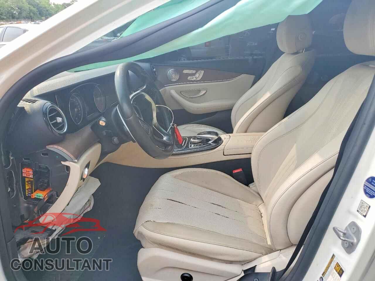 MERCEDES-BENZ E-CLASS 2017 - WDDZF4KB2HA031743