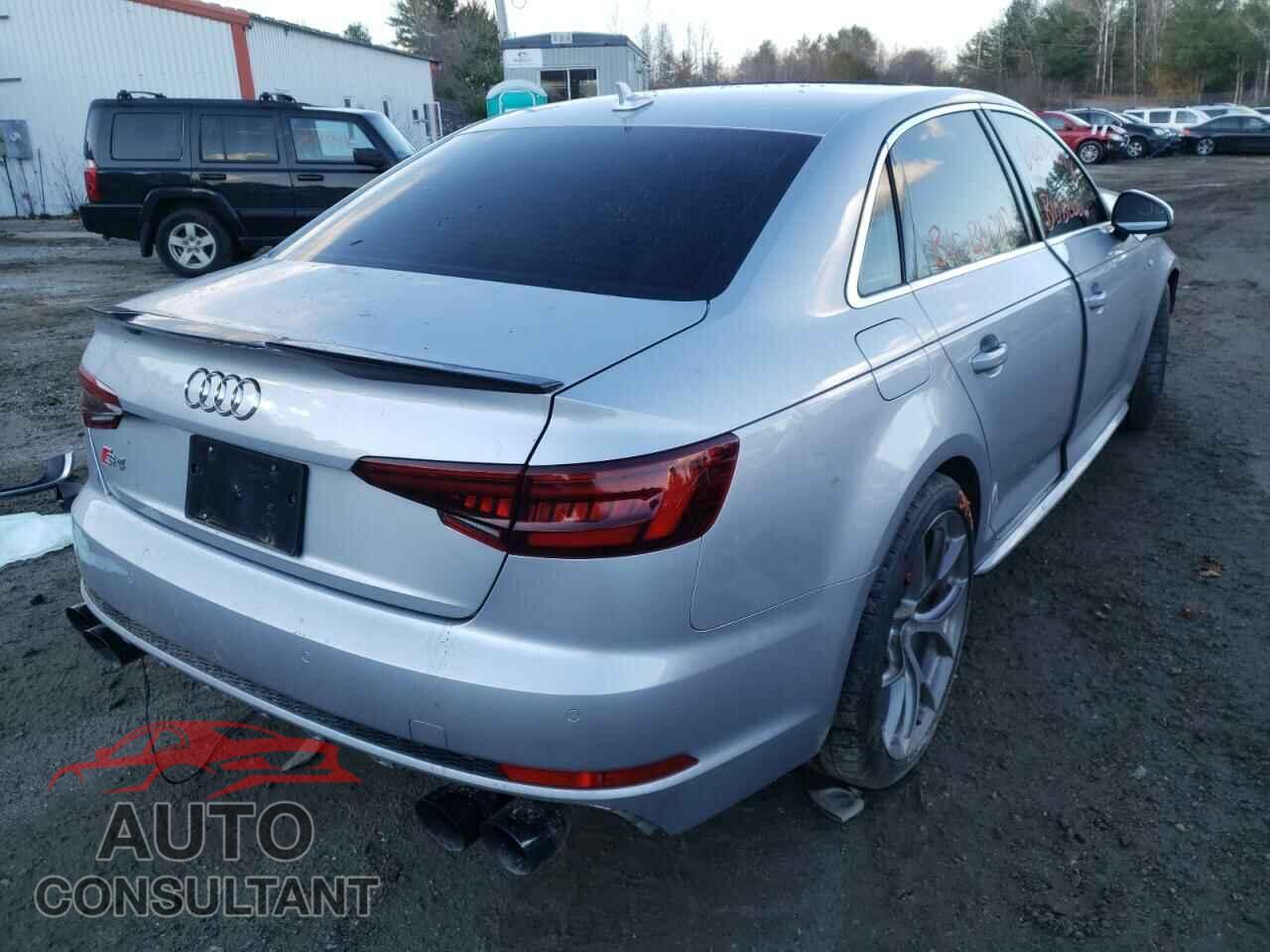 AUDI S4/RS4 2018 - WAUB4AF40JA053044