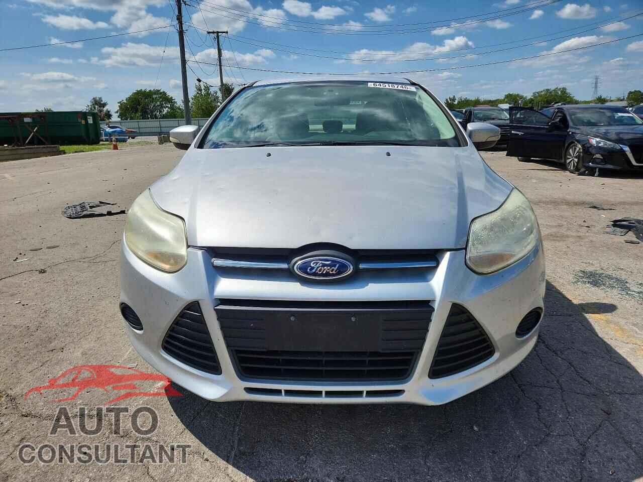 FORD FOCUS 2014 - 1FADP3F2XEL155111