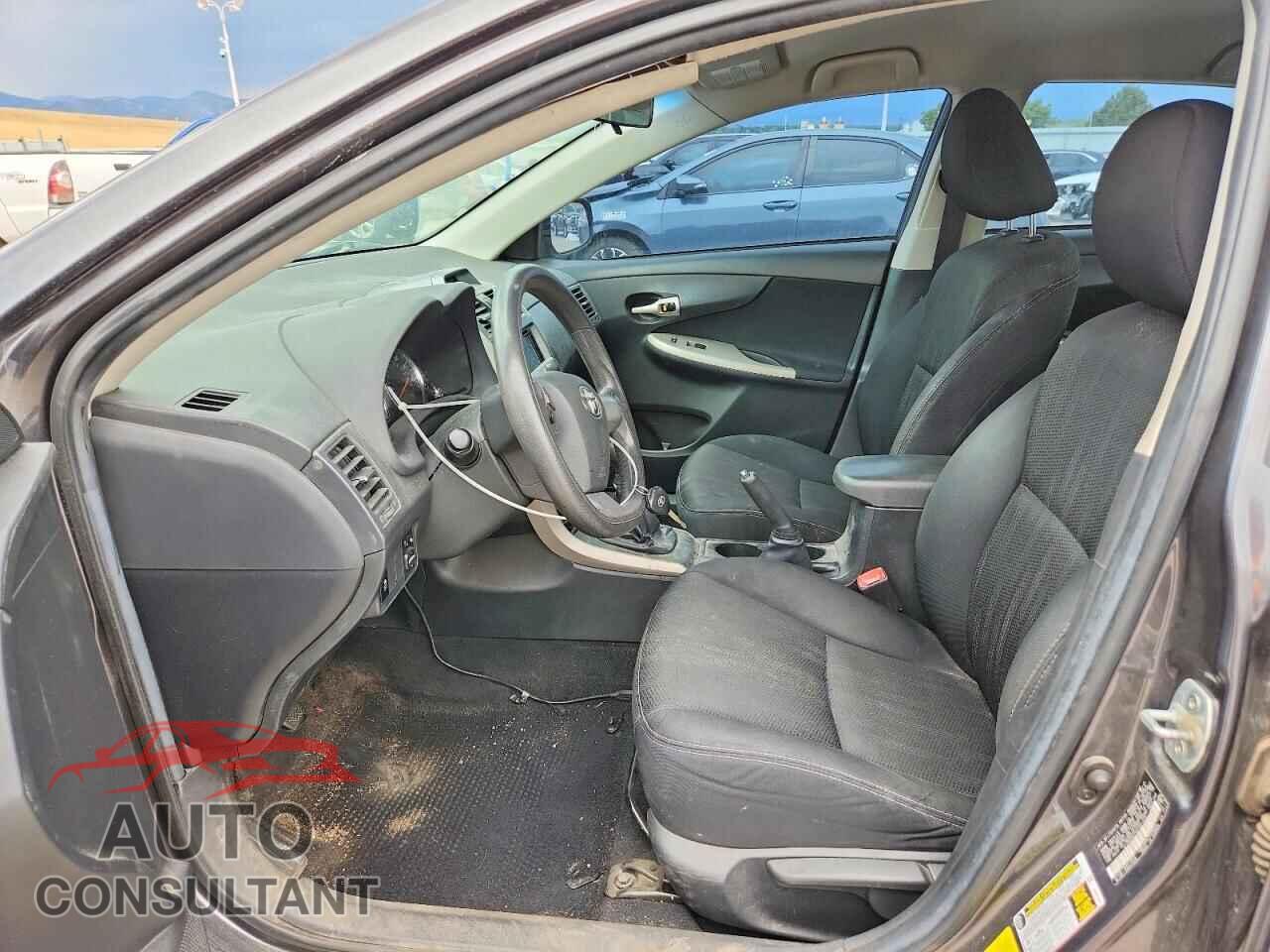 TOYOTA COROLLA 2013 - 2T1BU4EEXDC061425