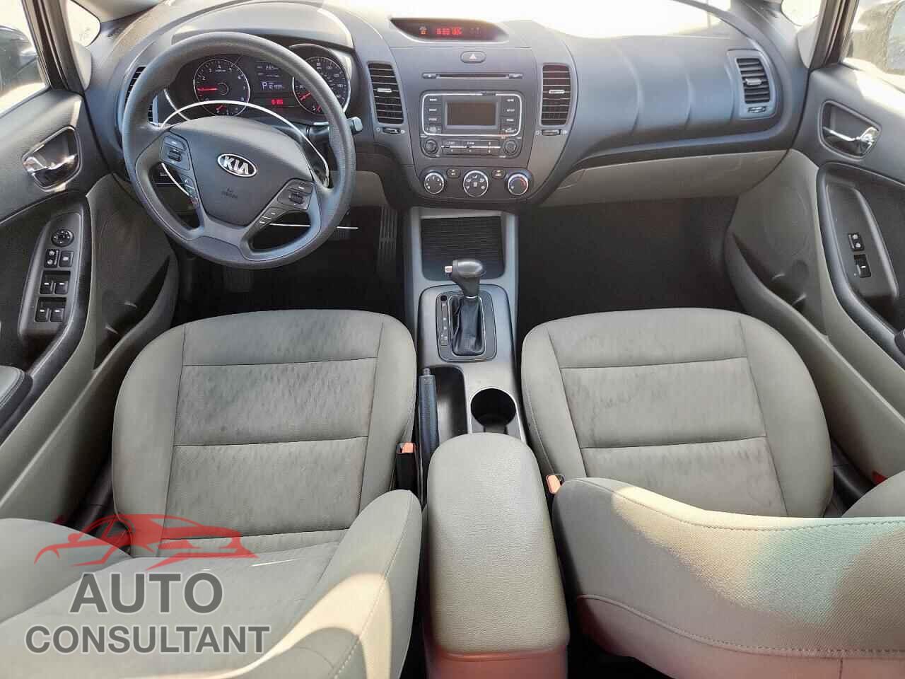 KIA FORTE 2015 - KNAFK4A64F5411005