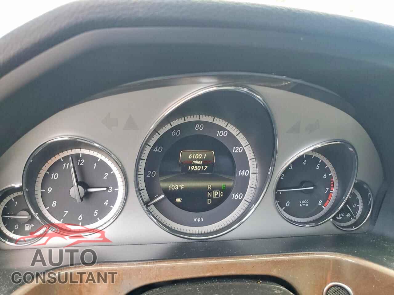 MERCEDES-BENZ E-CLASS 2013 - WDDHF5KB2DA727353