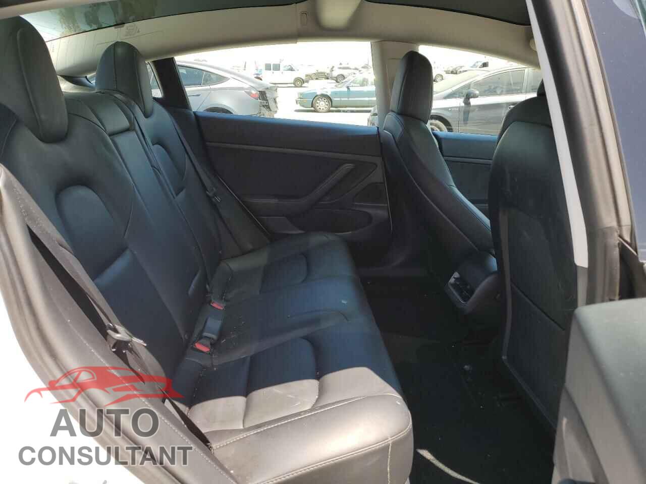 TESLA MODEL 3 2021 - 5YJ3E1EA1MF939610
