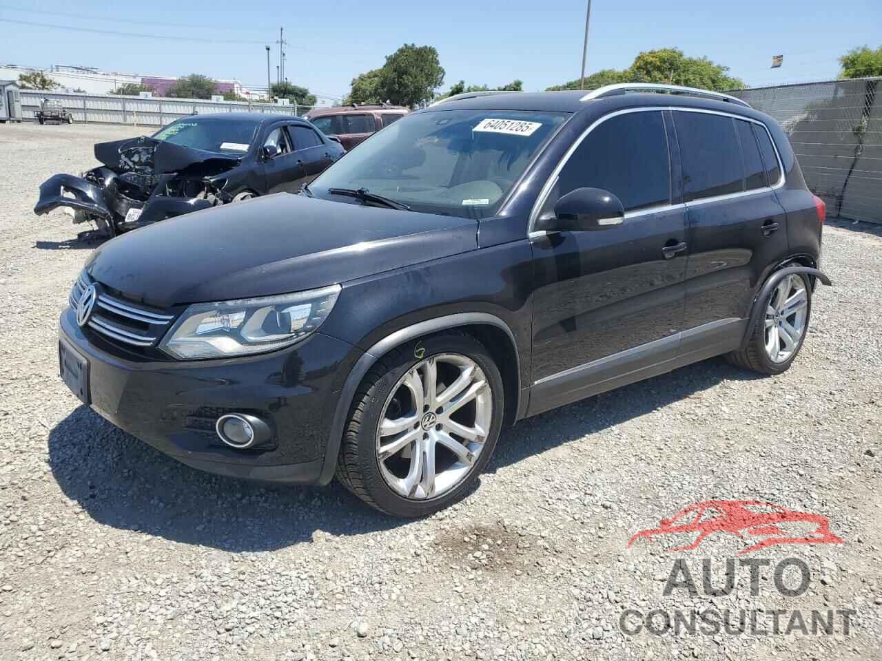 VOLKSWAGEN TIGUAN 2016 - WVGAV7AX2GW614769