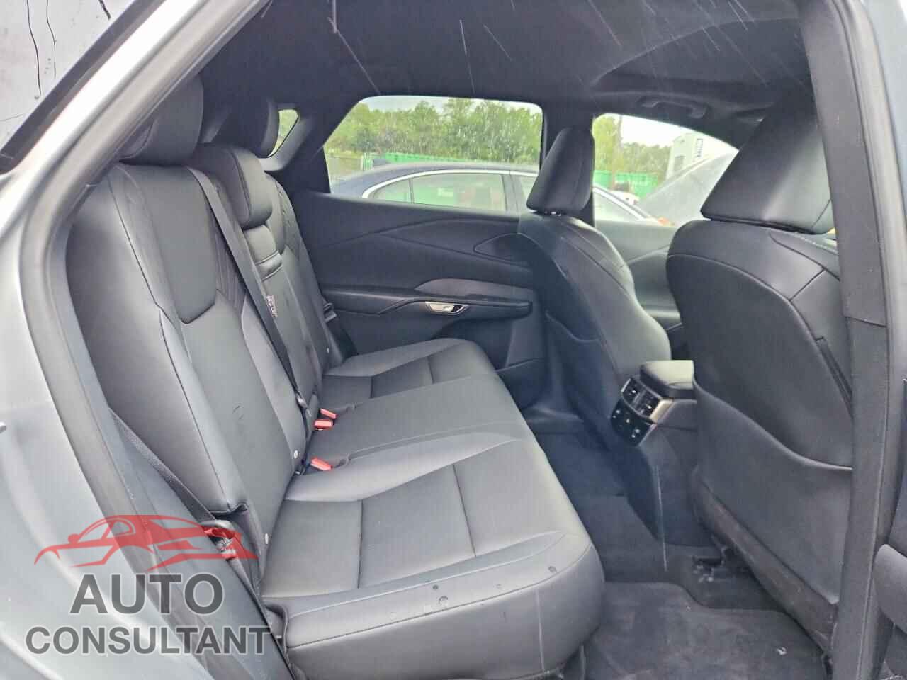 LEXUS UNKNOWN 2024 - 2T2BBMCA4RC038831