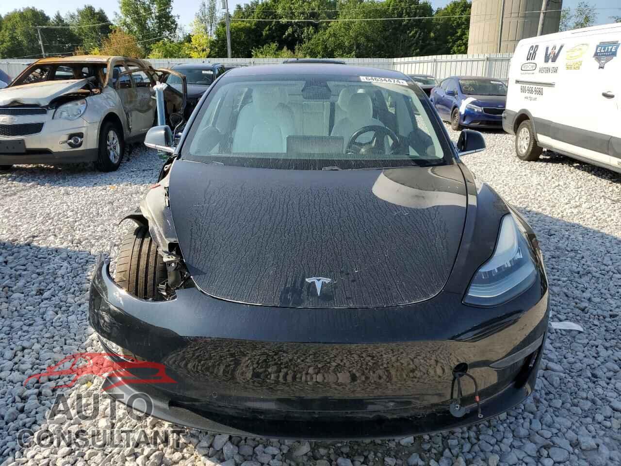 TESLA MODEL 3 2018 - 5YJ3E1EB4JF081859
