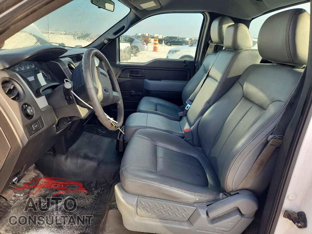 FORD F150 2014 - 1FTNF1CF7EKF40290