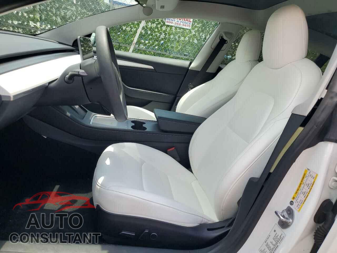 TESLA MODEL 3 2021 - 5YJ3E1EA2MF063856