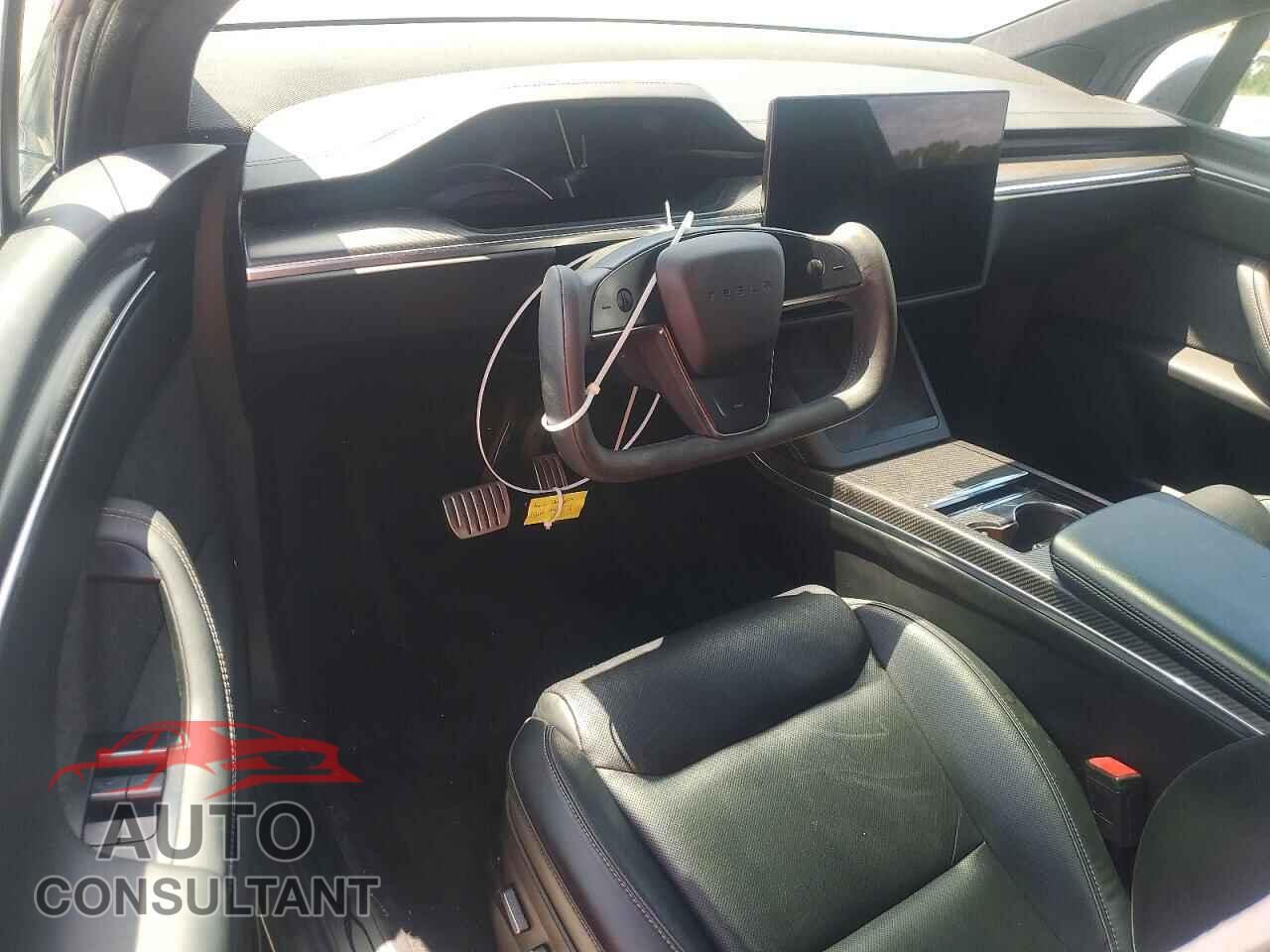 TESLA MODEL X 2023 - 7SAXCBE66PF376439