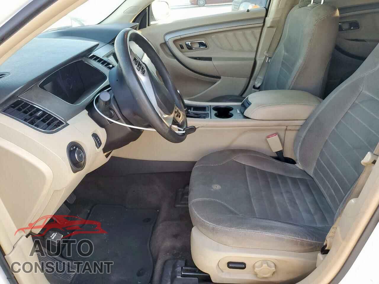 FORD TAURUS 2015 - 1FAHP2D84FG105737