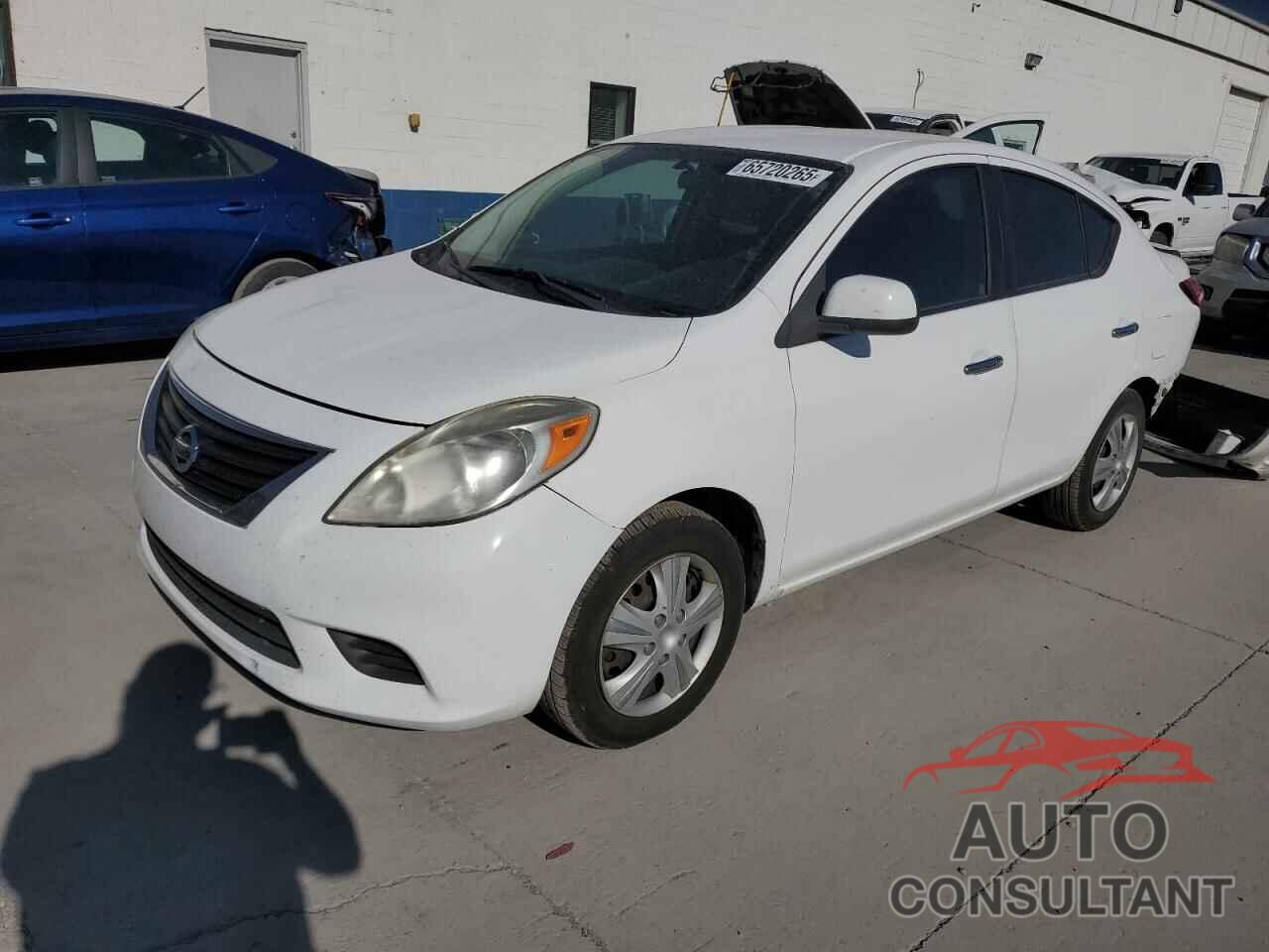 NISSAN VERSA 2012 - 3N1CN7AP9CL803144