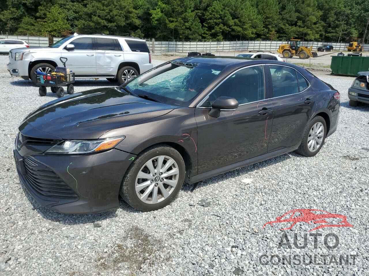 TOYOTA CAMRY 2018 - 4T1B11HK3JU564829
