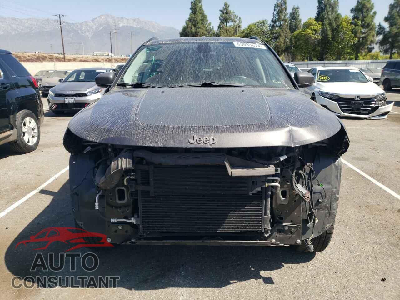 JEEP COMPASS 2018 - 3C4NJDDB5JT246696