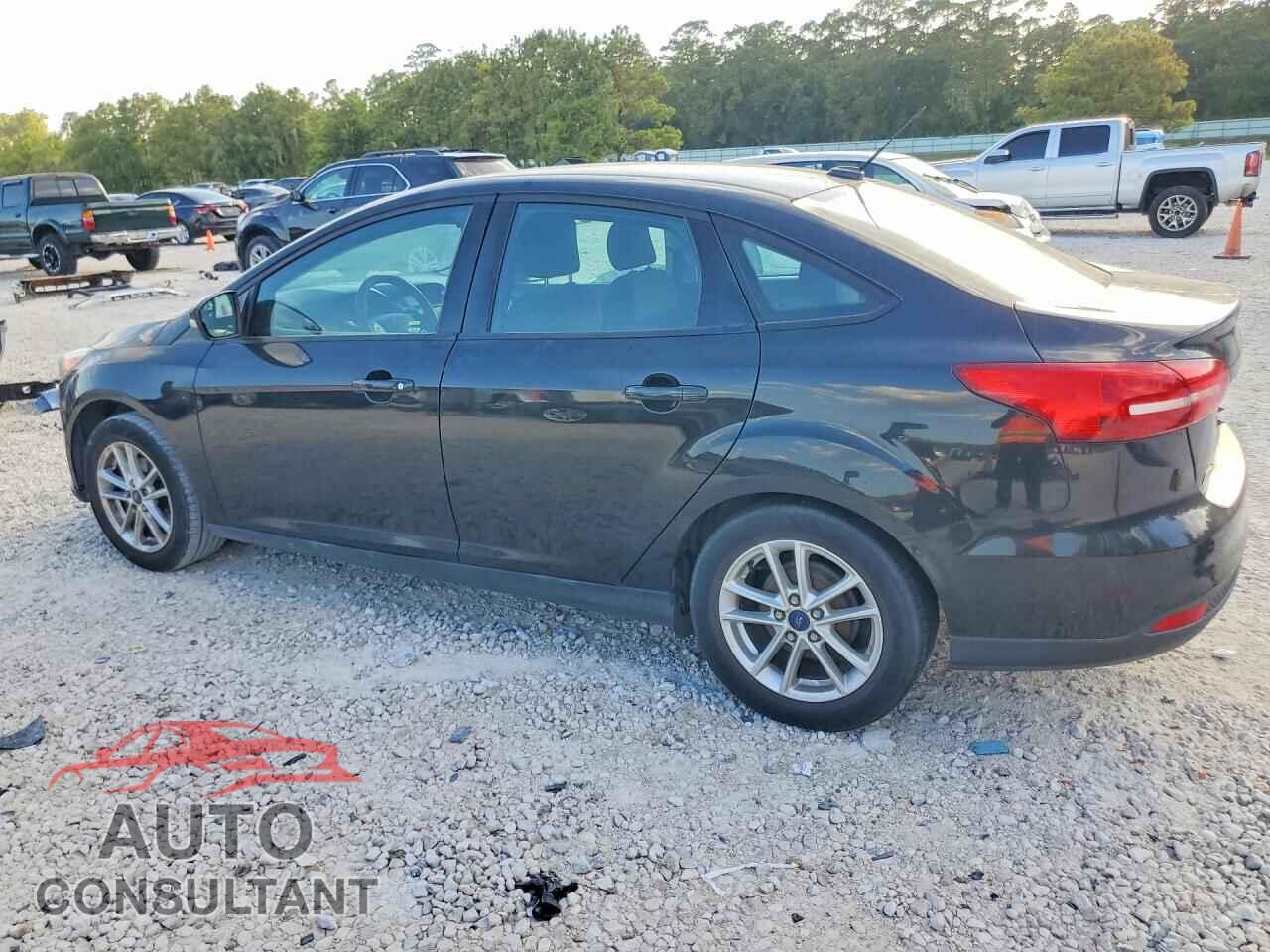 FORD FOCUS 2015 - 1FADP3F27FL335258
