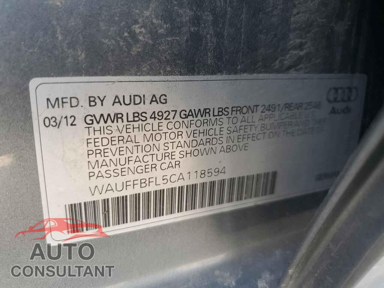 AUDI A4 2012 - WAUFFBFL5CA118594