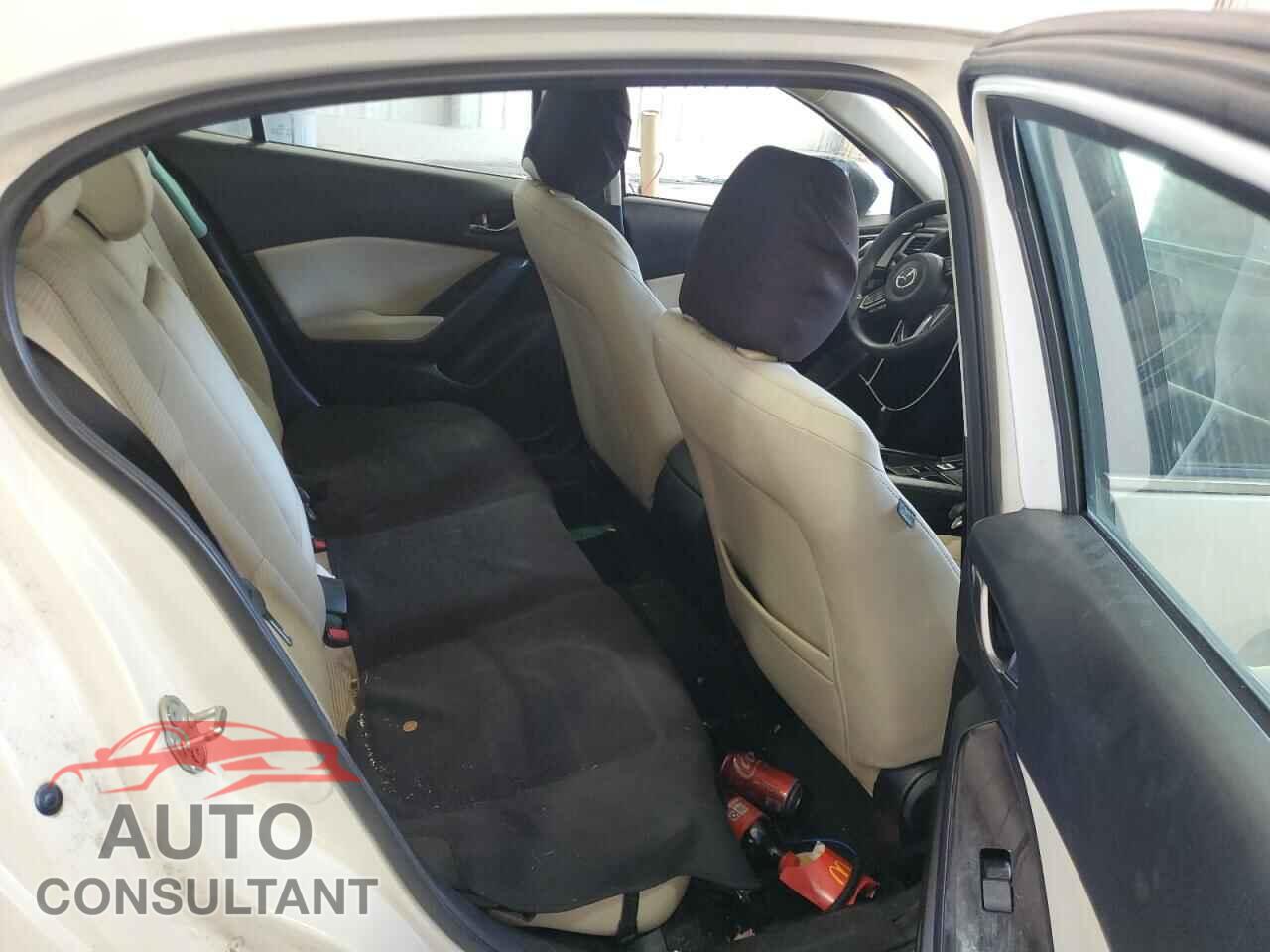 MAZDA 3 2017 - 3MZBN1U77HM132475