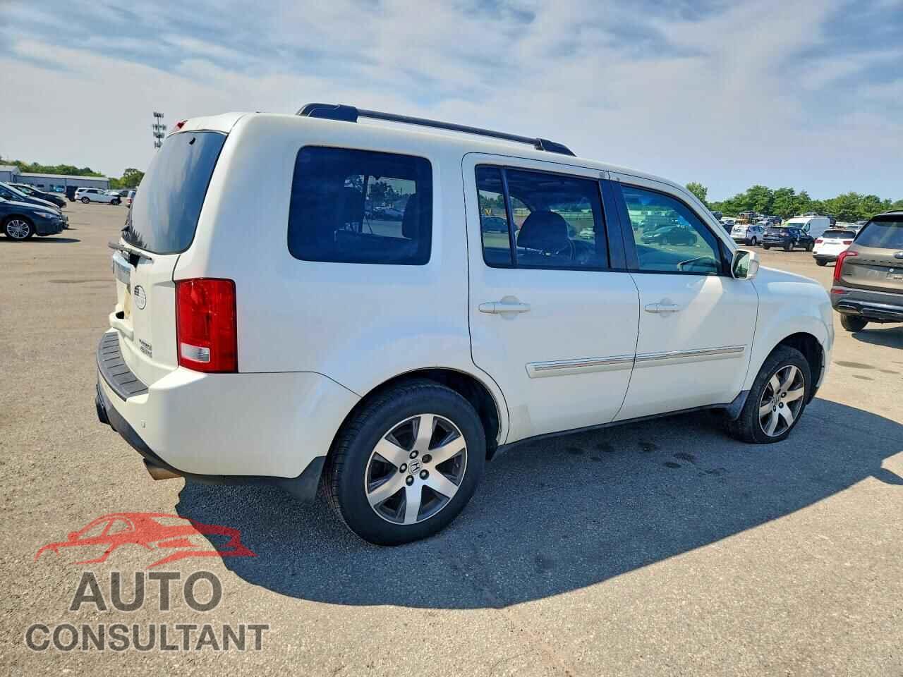 HONDA PILOT 2013 - 5FNYF4H93DB024134