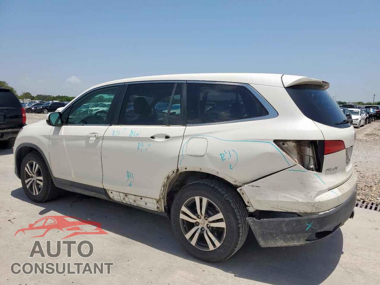HONDA PILOT 2017 - 5FNYF6H53HB017019