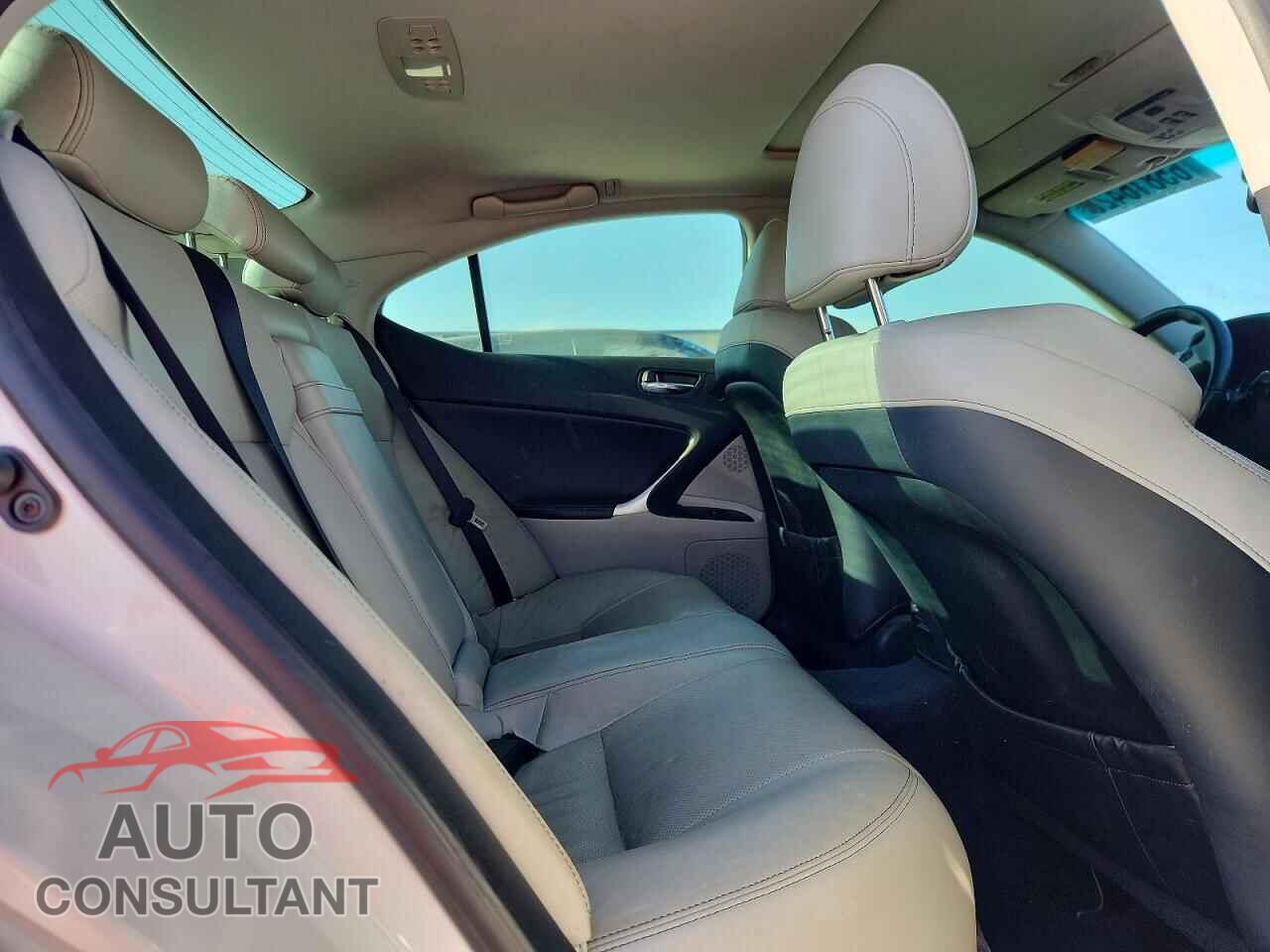 LEXUS IS 2013 - JTHBE5C26D5031247