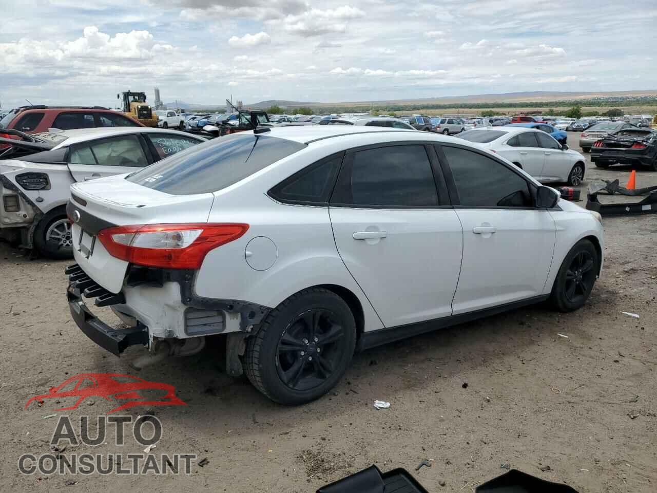 FORD FOCUS 2014 - 1FADP3F29EL349516