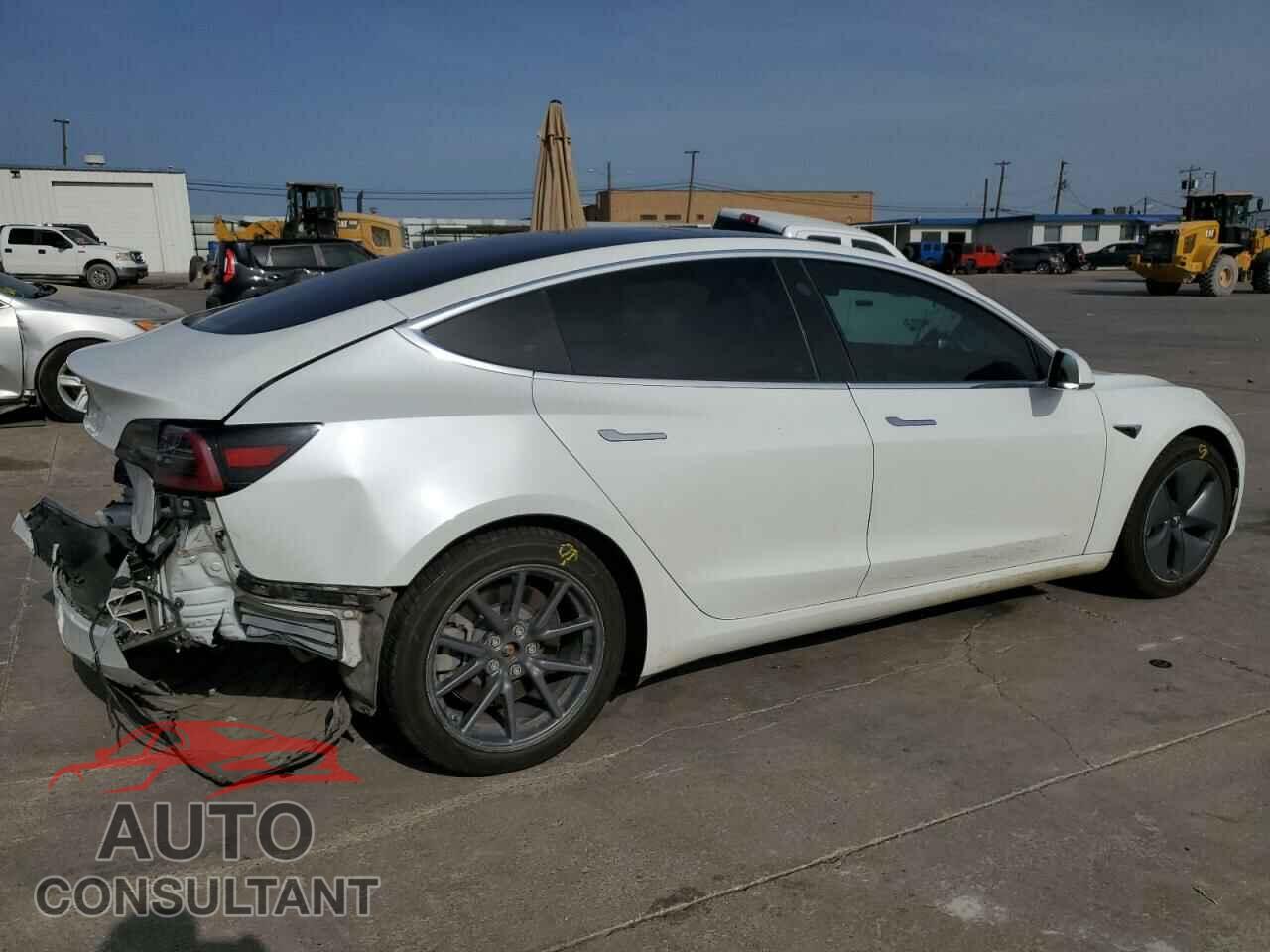 TESLA MODEL 3 2018 - 5YJ3E1EA4JF035357