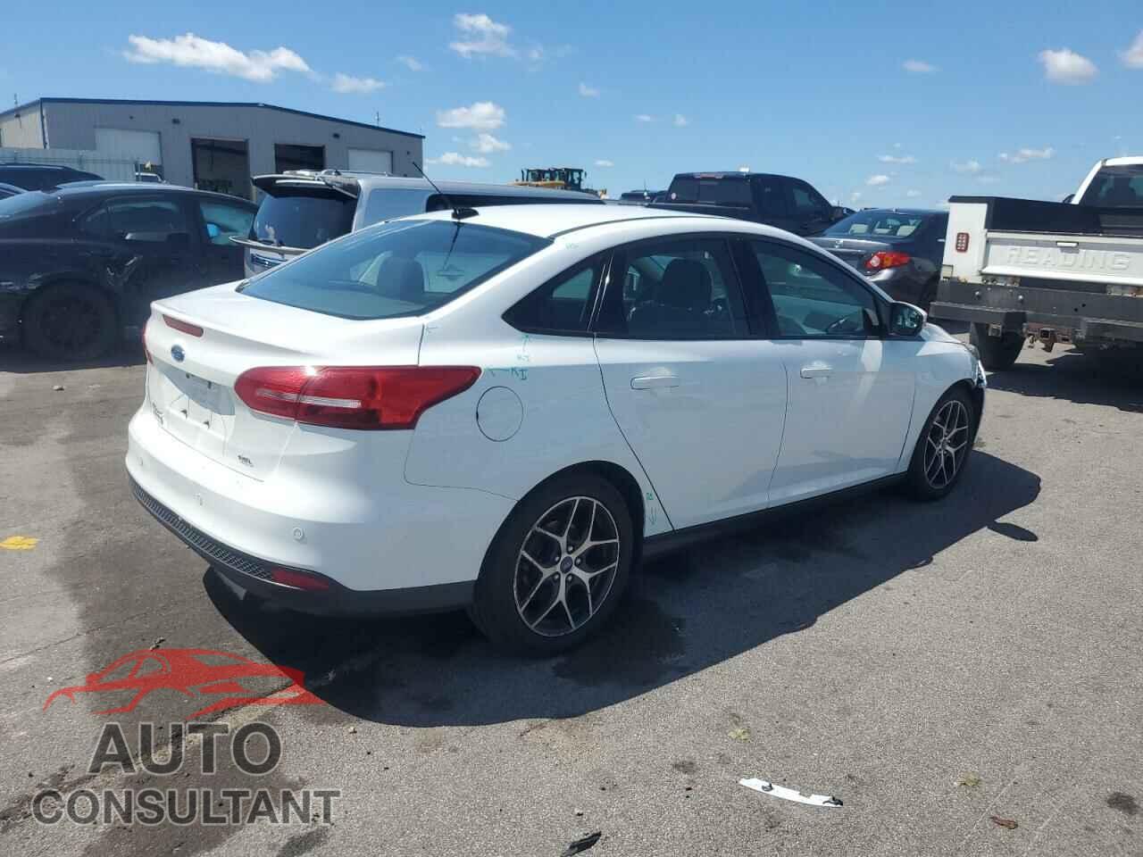 FORD FOCUS 2017 - 1FADP3H28HL321725
