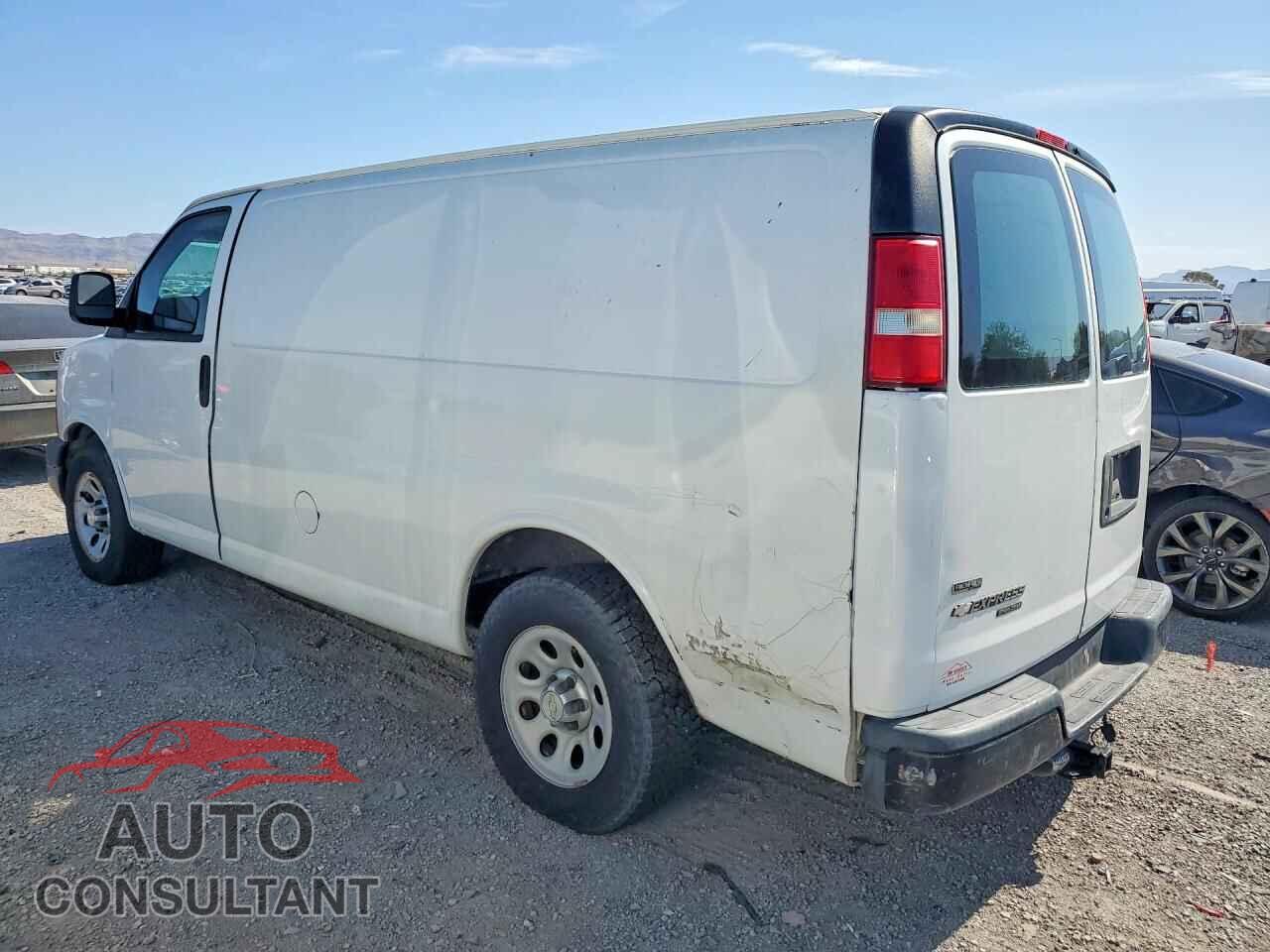 CHEVROLET EXPRESS 2011 - 1GCSGAF40B1135061