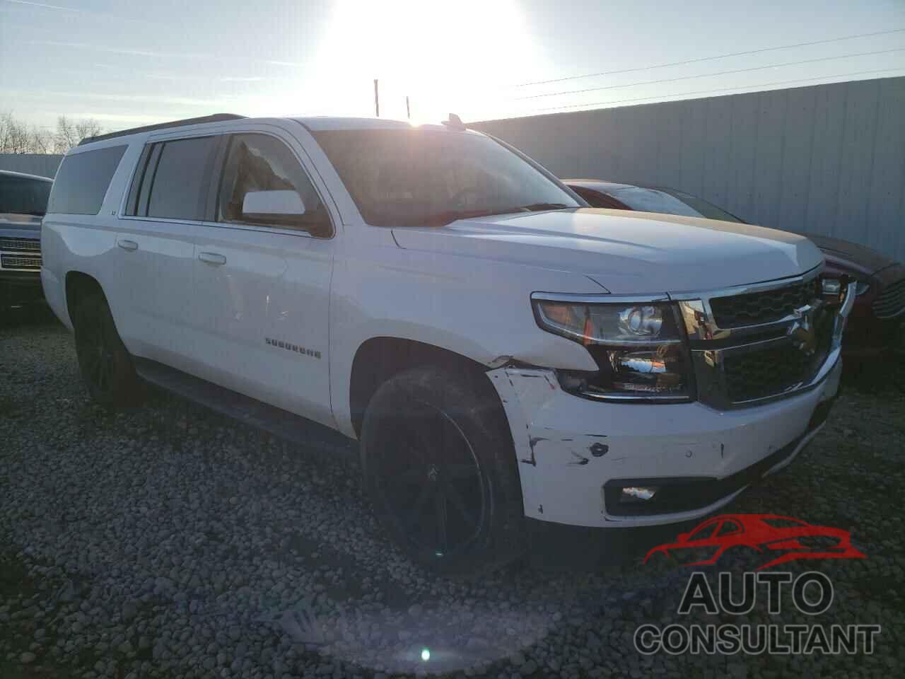 CHEVROLET SUBURBAN 2019 - 1GNSKHKC4KR353968