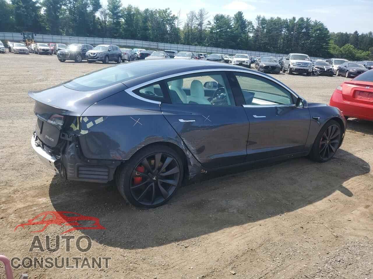 TESLA MODEL 3 2020 - 5YJ3E1EC1LF796447