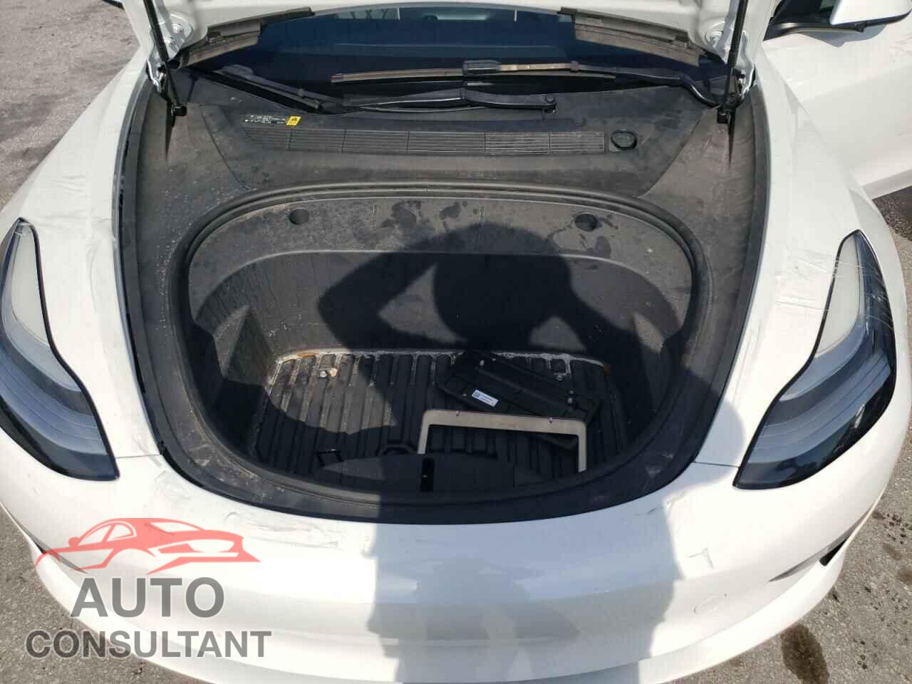 TESLA MODEL 3 2023 - 5YJ3E1EA7PF399751