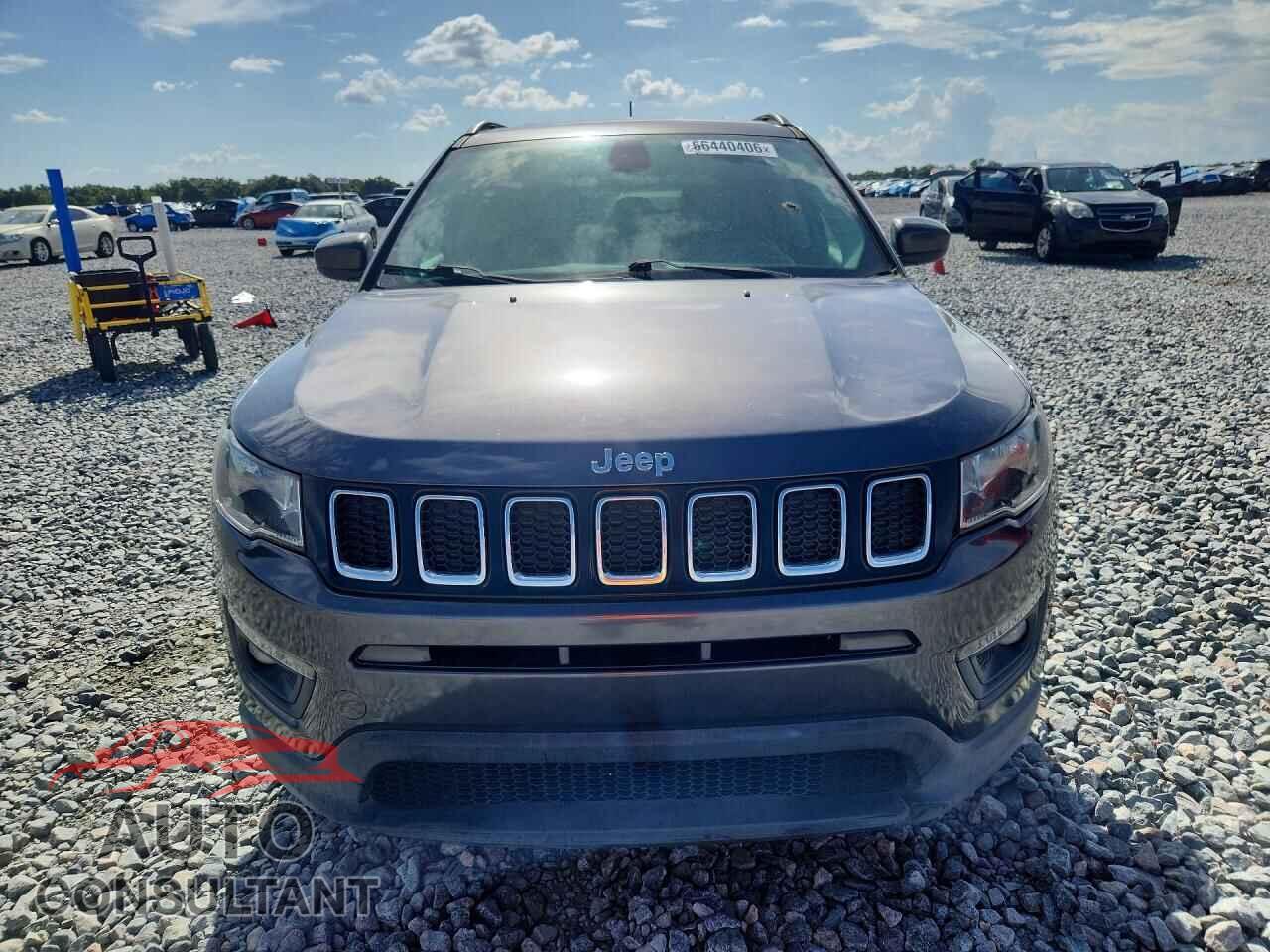 JEEP COMPASS 2017 - 3C4NJCBBXHT661309