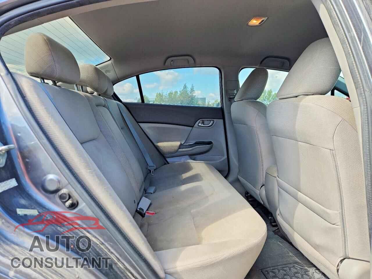 HONDA CIVIC 2012 - 2HGFB2F47CH120003
