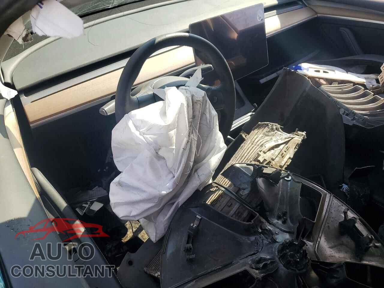 TESLA MODEL 3 2022 - 5YJ3E1EA3NF351709