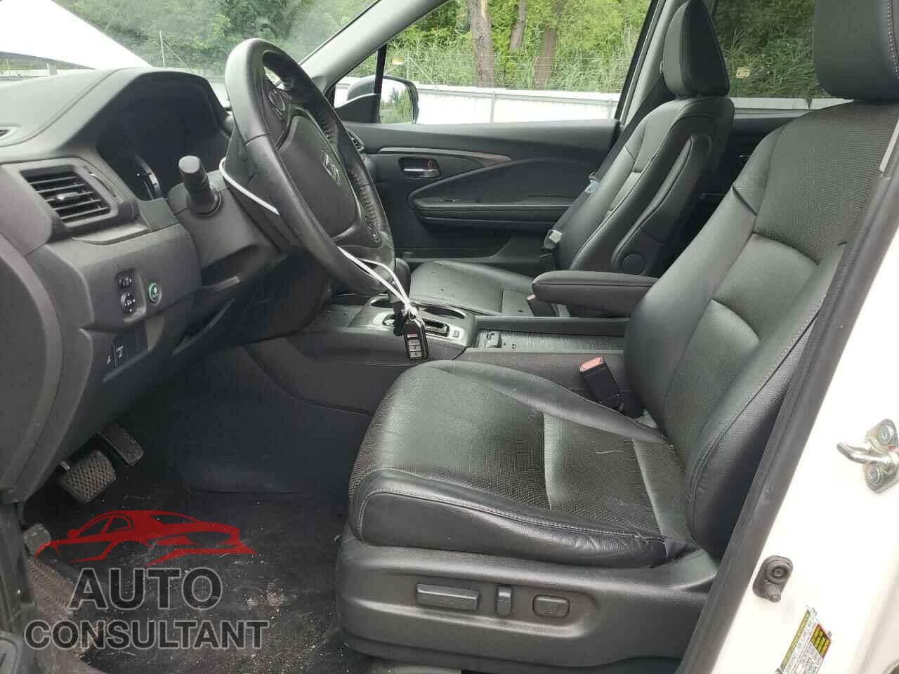 HONDA RIDGELINE 2017 - 5FPYK3F57HB021255