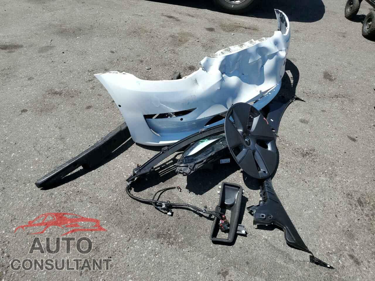 TESLA MODEL 3 2022 - 5YJ3E1EA2NF126066